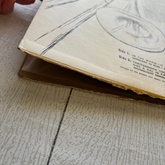 Vintage Glenn Miller and His Orchestra Album - Picture 7 of 11